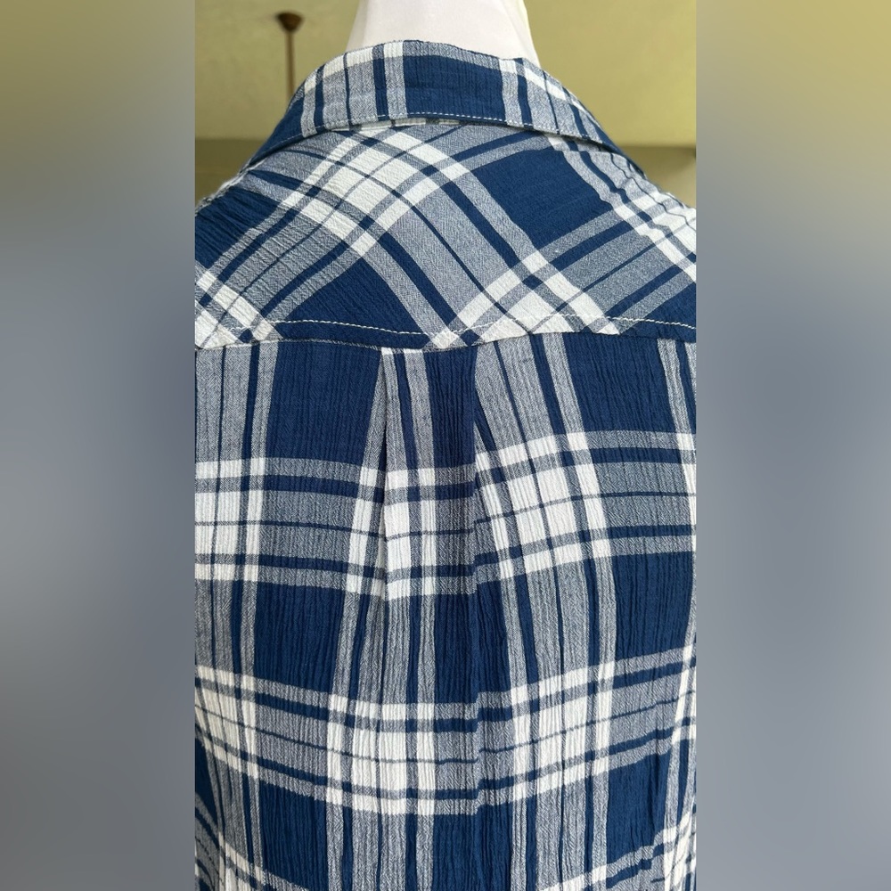 Max Jeans Blue Sleeveless Button Shirt Medisum M - Picture 5 of 9